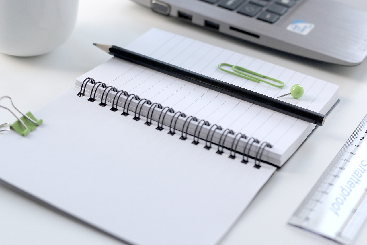 notebook-2560953_1280